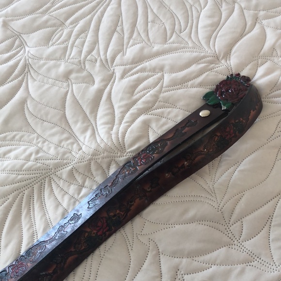 Size 16 or xl western Rose Belt - Picture 3 of 5